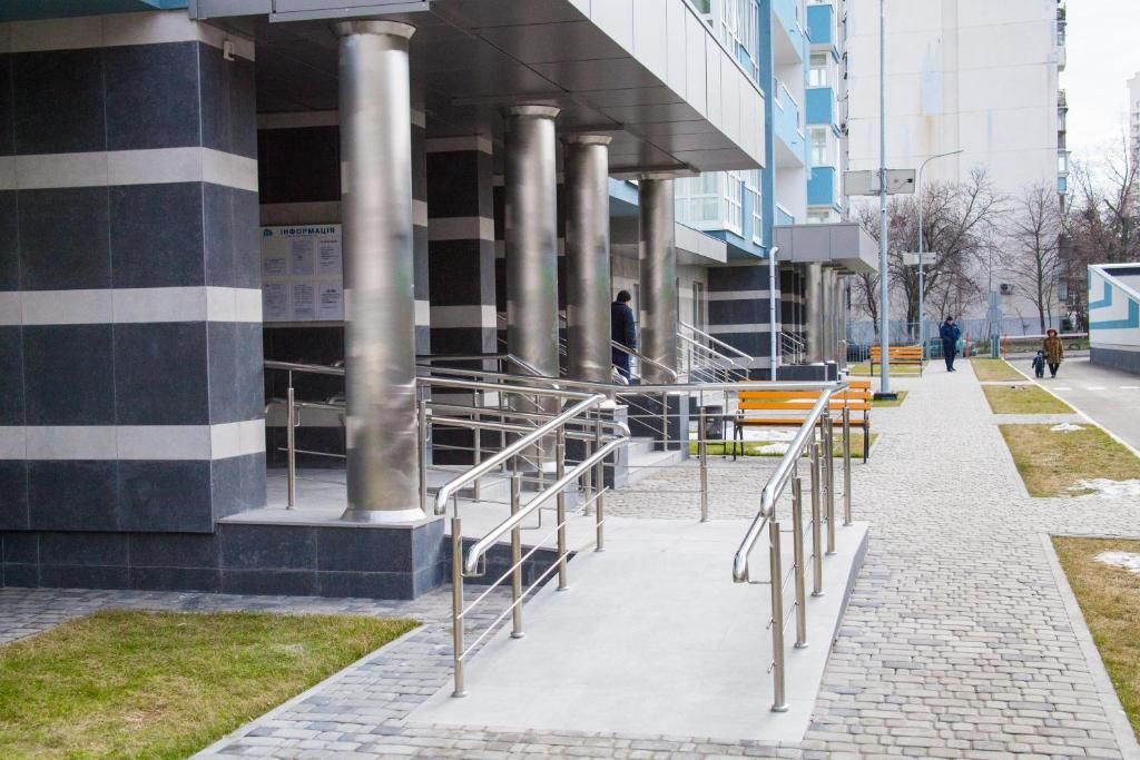 Апартаменты The best apartment in Kiev Black & White Киев-110