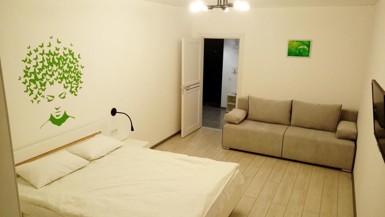 Апартаменты The best apartment in Kiev Black & White Киев-36