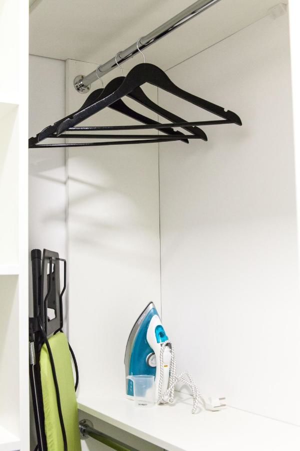 Апартаменты The best apartment in Kiev Black & White Киев-9