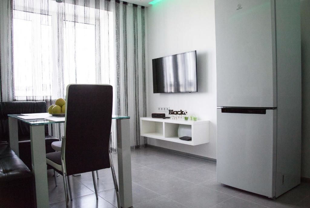 Апартаменты The best apartment in Kiev Black & White Киев-64